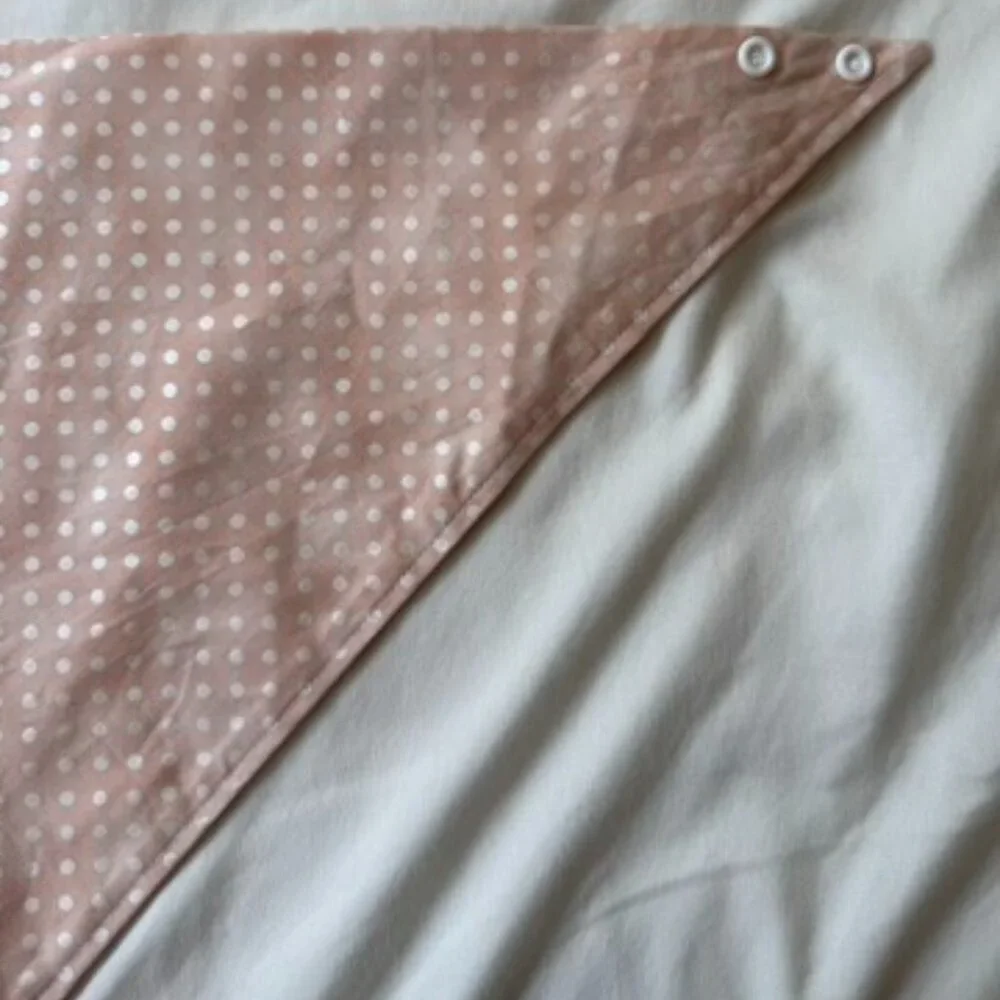 NWT, Canoodle Polka Dot Pattern Dog Bandana, White and Pink, Size L